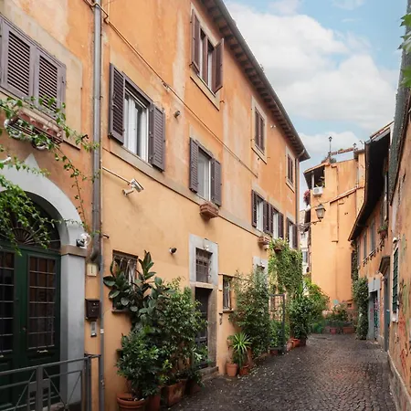 Appartamento Piazza De' Renzi Duplex